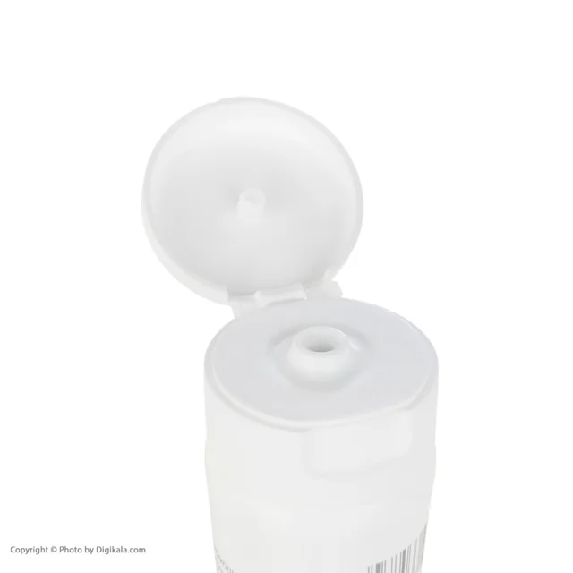کرم مرطوب کننده کامان مدل Oil Free حجم 75 میلی لیتر 101596543